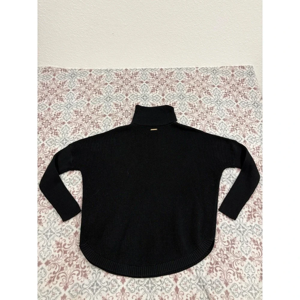 Michael Kors Black Waffle Knit Turtleneck Sweater Ribbed Sleeve Gold Logo Tag